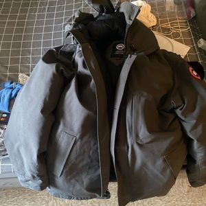 canadian goose been tryna sell it now for months!!